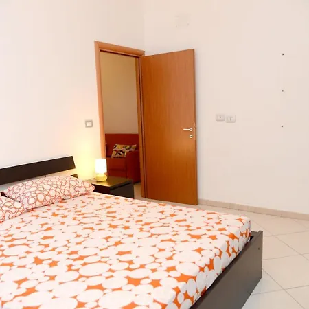 With One Bedroom In With Furnished Balcony And Wifi 3 Km From The Beach * Scanzano Jonico
